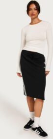 Adidas Originals – Midihameet – Black – 3S Skirt – Hameet – Midi skirts