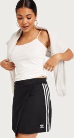 Adidas Originals – Minihameet – Black – Wrapping Skirt – Hameet – Mini Skirts