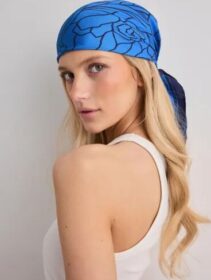 BECKSÖNDERGAARD Sininen – Stencia Tulip Sia Scarf