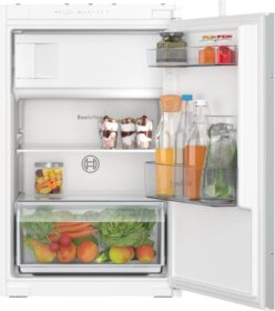 Bosch Serie |  2 KIL22NSE0 – Jääkaappipakastin – sisäänrakennettu – markkinarako – leveys: 56 cm – syvyys: 55 cm – korkeus: 88 cm – 119 litraa – Luokka E