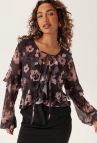 BUBBLEROOM Mesh Frill Top