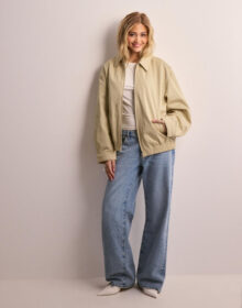 Calvin Klein Jeans Beige – Cotton Bomber