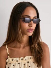 Corlin Eyewear Ruskea – Ana Black Black