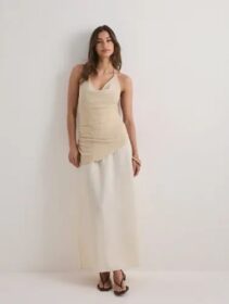 Gina Tricot Beige – Halterneck Knitted Dress