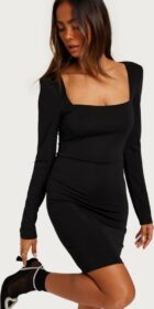 Gina Tricot Pitkähihaiset mekot – Black – Shoulderpad Mini Dress – Mekot – Long sleeved dresses