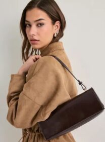 Gina Tricot Punainen – Small patent shoulder bag