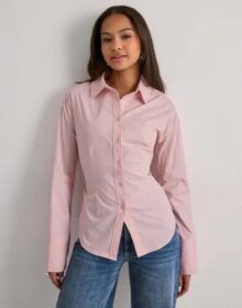 Gina Tricot Vaaleanpunainen – Shaped blouse