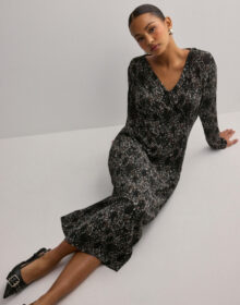 JDY Kuviollinen – Jdysienna L/S V-Neck Dress Jrs