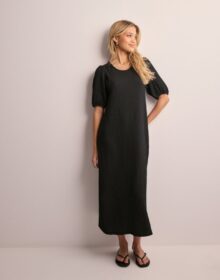 JDY Musta – Jdypenni S/S Open Back Midi Dress J