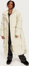 JJXX Puffer-takit – Bone White – Jxarely Note Oversized Long Puffer Jacket Sn – Takit