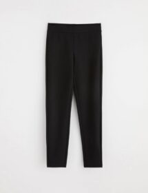 Lindex Leggingsit, puntoa