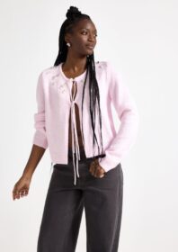 Lindex Neuletakki jossa koristelut