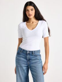 Lindex Ribattu lyhythihainen paita