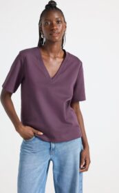 Lindex T-paita jossa v-pääntie