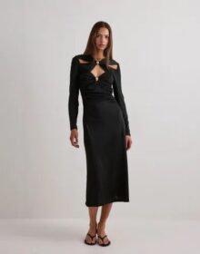 Malina Musta – Amela Embellished Jersey Midi Dress