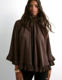 Malina Ruskea – Esti Chiffon Cape Blouse