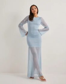 Malina Sininen – Haisley Sheer Knitted Maxi Dre