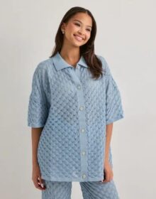 Malina Sininen – Moa Knitted Shirt