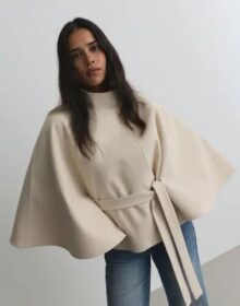 Nelly Beige – Fancy Poncho Jacket