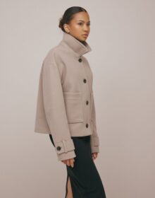 Nelly Beige – Short Pocket Jacket