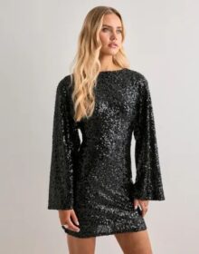 Nelly Musta – Glitter Volume Sleeve Dress