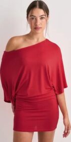 Nelly Punainen – Perfect Poncho Dress