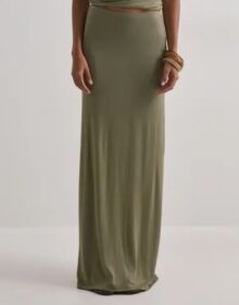 Nelly Vihreä – Perfect Low Waist Maxi Skirt