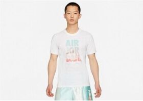 Nike Lyhythihainen t-paita Nike  Air Jordan Jumpman Classics Graphic  EU S