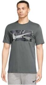 Nike Lyhythihainen t-paita Nike  FJ2446-068  EU S