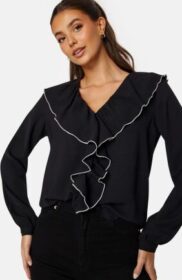 ONLY Lise Contrast Frill Shirt Black Detail: Pumice L