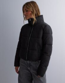 Only Musta – Onldolly Short Puffer Jacket Otw No