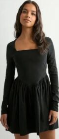 Only Musta – Onlmenia Ls Balloon Short Dress Wvn