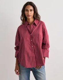 Only Punainen – Onloregon Nano Ls Shirt Wvn