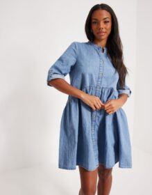 Only Sininen – Onlchicago 3/4 Sl Dnm Dress Bjbox
