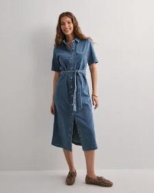 Only Sininen – Onllana Ss Long Dress Dnm REA258