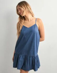 Only Sininen – Onlnova Azure Giu Dress Ptm