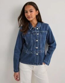 Only Sininen – Onlremi L/S Peplum Jacket Dnm Mae