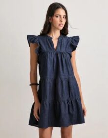 Only Sininen – Onlshania S/L Frill Short Dnm Dress