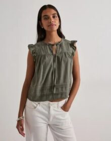 Only Vihreä – Onlaris Life Sl Tie Neck Top Wvn Cc