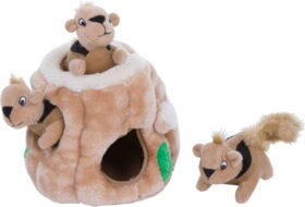 Outward Hound Hide A Squirrel