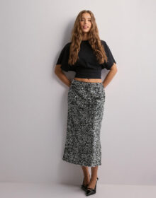 Pieces Harmaa – Pcserena Sequin Hw Midi Skirt Mm