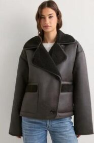 Pieces Ruskea – Pcjuno Coated Teddy Jacket