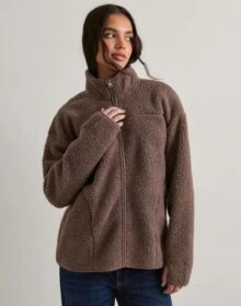Pieces Ruskea – Pcsadia Ls Teddy Jacket Noos Bc