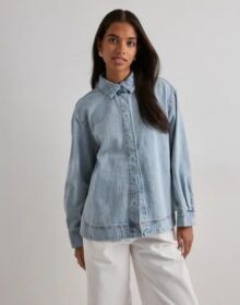 Pieces Sininen – Pcgeggo Ls Curved Denim Shirt Bc