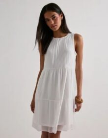 Pieces Valkoinen – Pcclara Sl Dress Wvn Bc