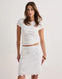Pieces Valkoinen – Pcnolax Hw Short Skirt Wvn
