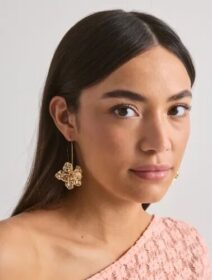 Pilgrim Kulta – Lunith Earrings