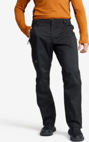 RevolutionRace > Sade- Ja Kuorihousut – Musta – Arcade 3L Lightweight Pants Miehet Black, Koko:XL