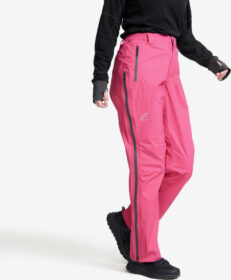 RevolutionRace > Housut > Sade- Ja Kuorihousut – Pinkki – Arcade 3L Lightweight Pants Naiset Fandango Pink, Koko:3XL