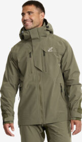 RevolutionRace > Sade- Ja Kuoritakit – Vihreä – Aries Pro 3L Shell Jacket Miehet Grape Leaf/Forest Night, Koko:S